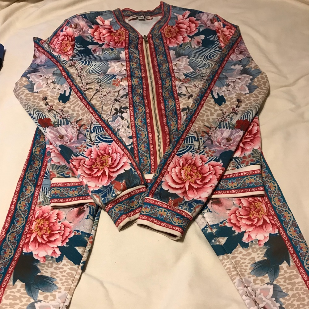 Woman’s floral print jogger cute and comfy